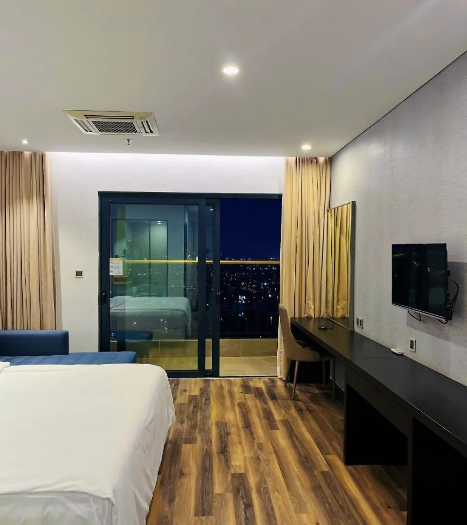Golden Apartment With Sea View Đà Nẵng
