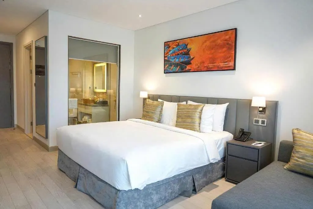Golden Apartment With Sea View Da Nang Otel
