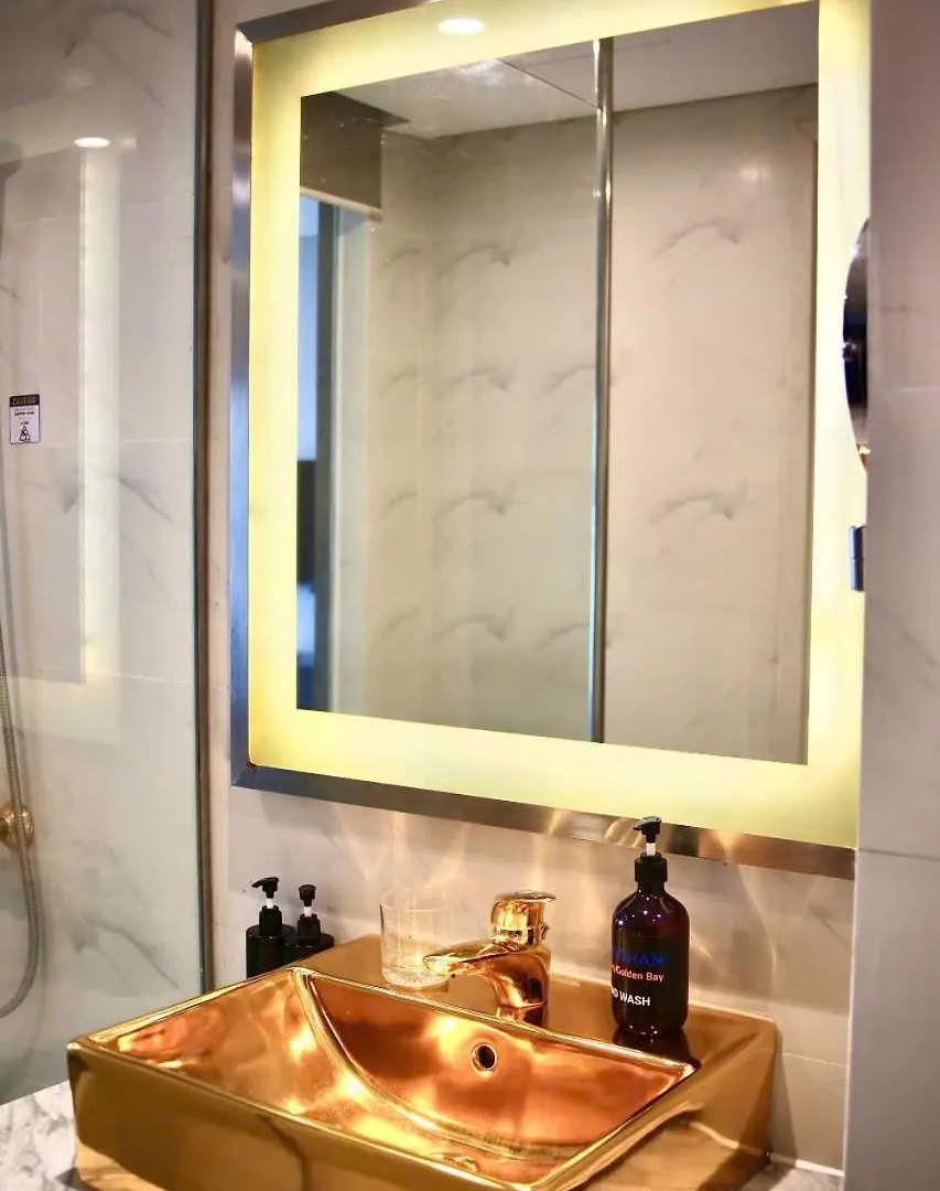 ***** Hotel Golden Apartment With Sea View Đà Nẵng Vietnam